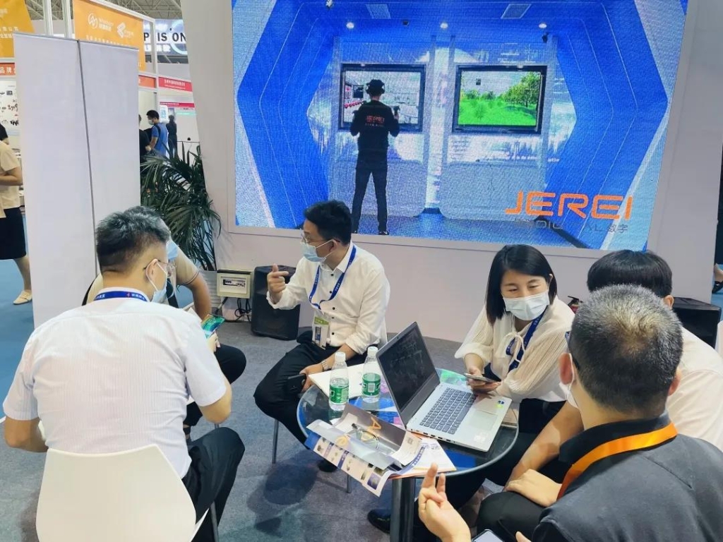 捷瑞数字携bbin宝盈云平台隆重亮相2021中国(北京)国际智能制造装备产业展览会