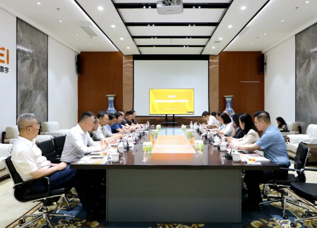 ��̨����Э����ϯ���ɽ�һ��ݰ�ٽ������ֿ�չ���߷�ίԱ��λ���͡�ίԱ�Ӵ��ա��