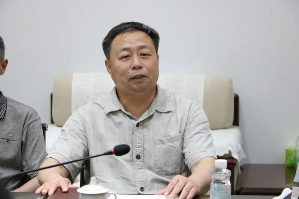 ��̨����Э����ϯ���ɽ�һ��ݰ�ٽ������ֿ�չ���߷�ίԱ��λ���͡�ίԱ�Ӵ��ա��