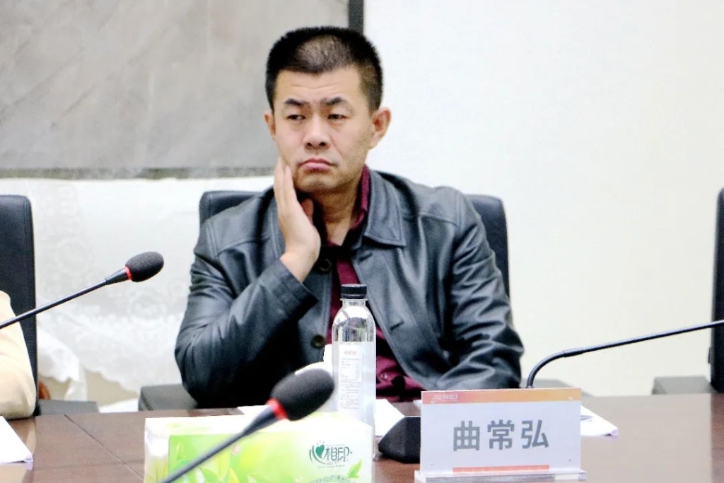 ���ǻ�����Բ�����ͬ�Ļ㡱�״�ר�����ֻ�ڽ������־���