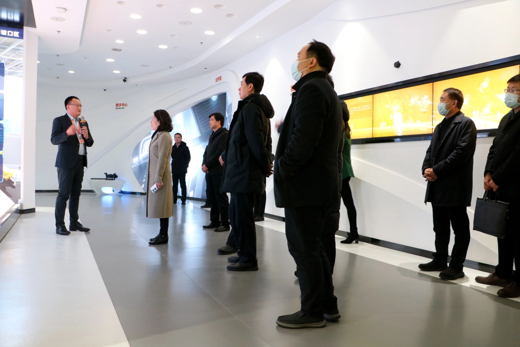 ɽ��ʡ�ط����ڼ�ֵܾ�����ǡ��ֳ���ӱһ�е��н�������